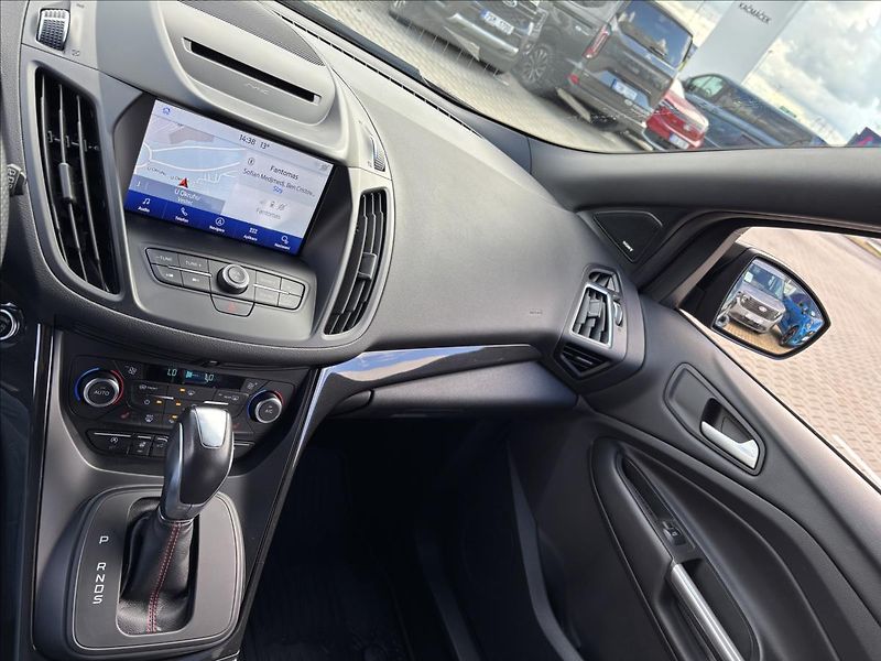 Ford Kuga 2,0 EcoBoost 170kW  ST-Line - fotka 47 z 50