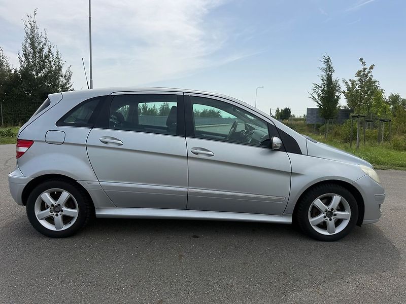 Mercedes-Benz Třídy B - fotka 6 z 16