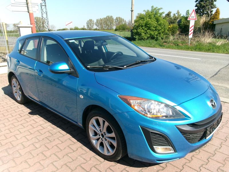 Mazda 3 (2011) 1,6i AC TEMP ALU BT - fotka 10 z 28