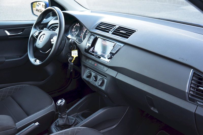 Škoda Fabia (2021) 1.0 MPI 44 KW Ambition PLUS 12 - fotka 20 z 25