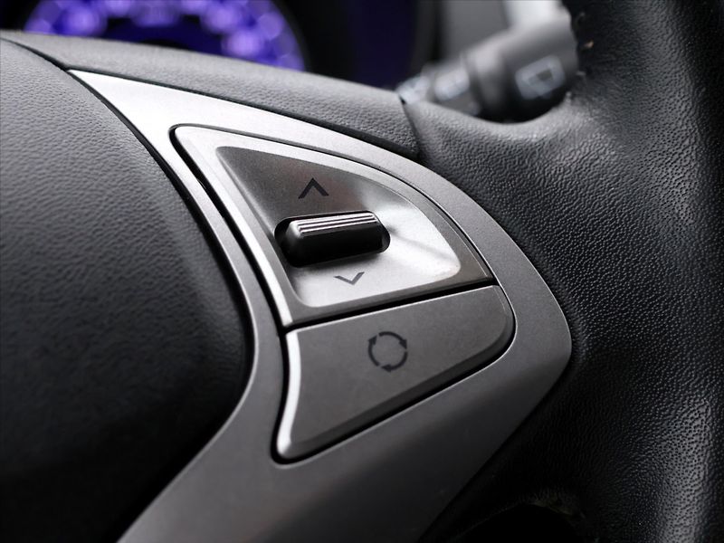 Hyundai ix20 1,4 CVVTi 66kW Klimatizace CZ - fotka 16 z 29