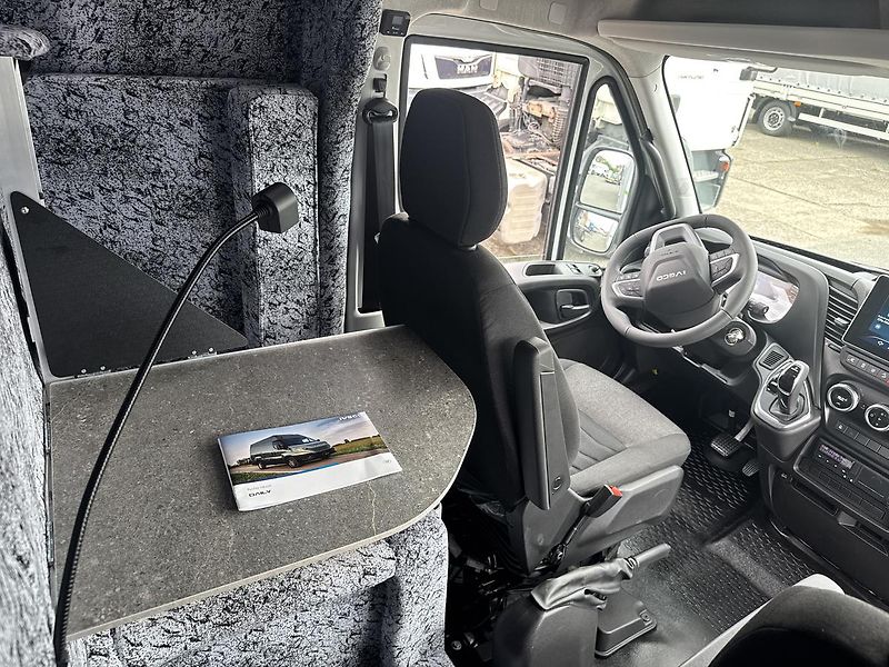 Iveco Daily (2026) 35S18* 3.0*  SOUPRAVA*20PALET* - fotka 24 z 29