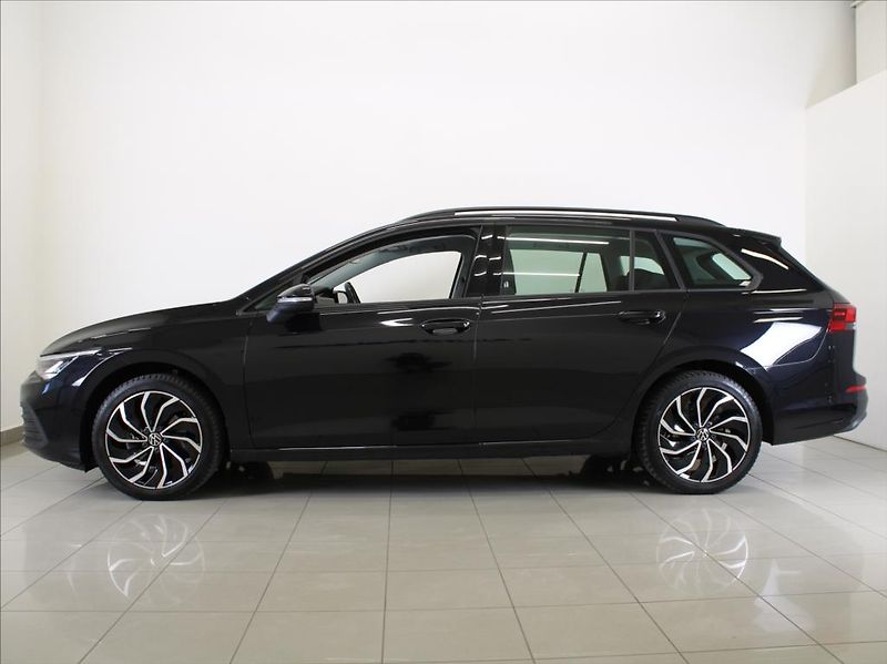 Volkswagen Golf 1,0 TSi DSG Variant 139tkm.ČR - fotka 5 z 21