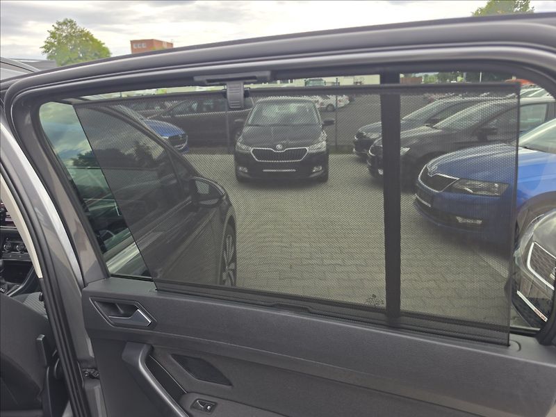 Volkswagen Touran 1,4 TSi 110KW DSG 7 MÍSTNÝ - fotka 36 z 52