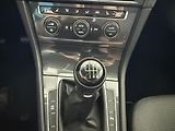 Volkswagen Golf 1,4   TSI,COMFORTLINE,SERVISKA - náhled 21