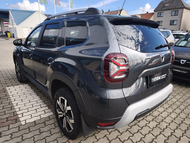 Dacia Duster 2022 ČR 1.3 TCe 96kW Prestige - fotka 4 z 32