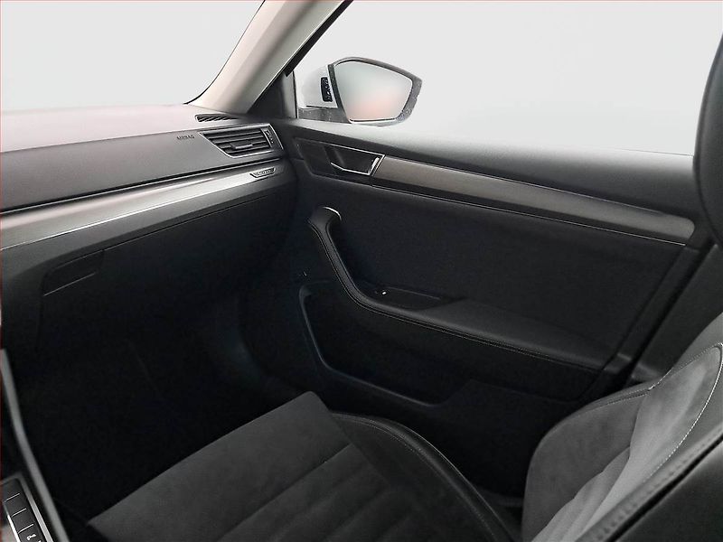 Škoda Superb (2020) Scout 2.0 TSI - fotka 8 z 20