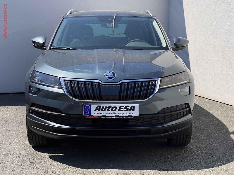 Škoda Karoq (2018) 1.0 TSi, Style, LED, kamera - fotka 2 z 18