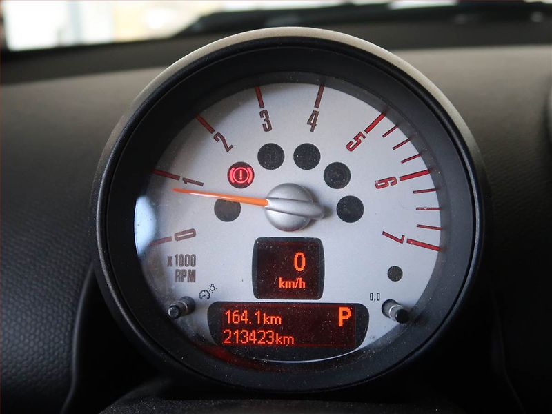 Mini Countryman (2014) Cooper SD, Automat, Navi - fotka 11 z 25