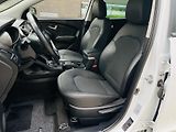 Hyundai ix35 2.0i 4x4 1MAJIITEL KAMER TAŽNÉ - náhled 28