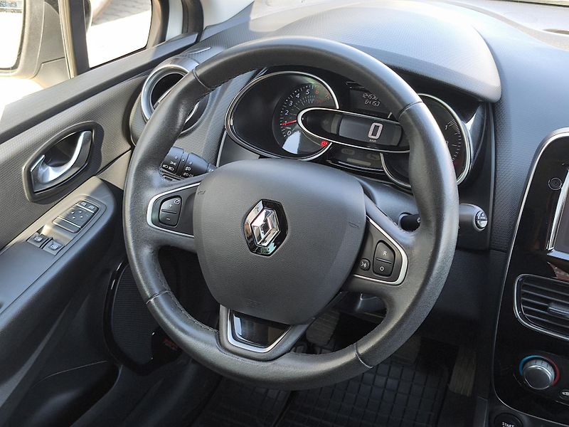 Renault Clio 2017 ČR 0.9 TCe 66kW LIMITED - fotka 8 z 29
