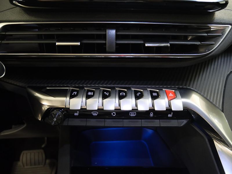 Peugeot 3008 - fotka 22 z 32