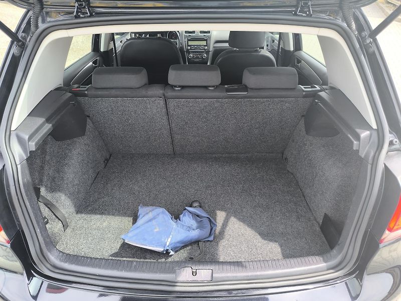 Volkswagen Golf (2010) 2.0 TDi 4x4 ČR,DOLOŽENÉ KM - fotka 12 z 25