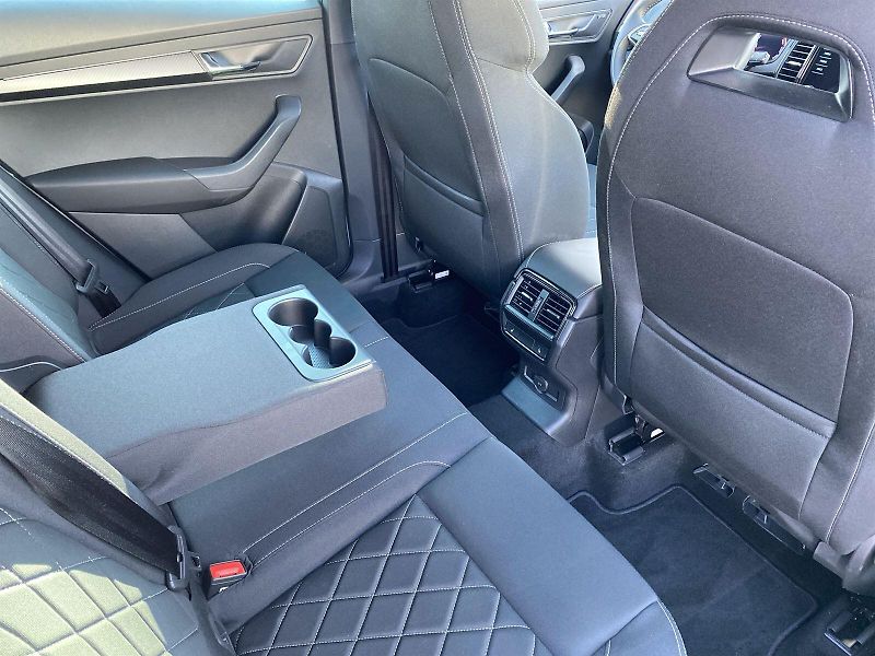 Škoda Karoq (2025) 2.0 TDI 4x4 DSG Sportline - fotka 10 z 38