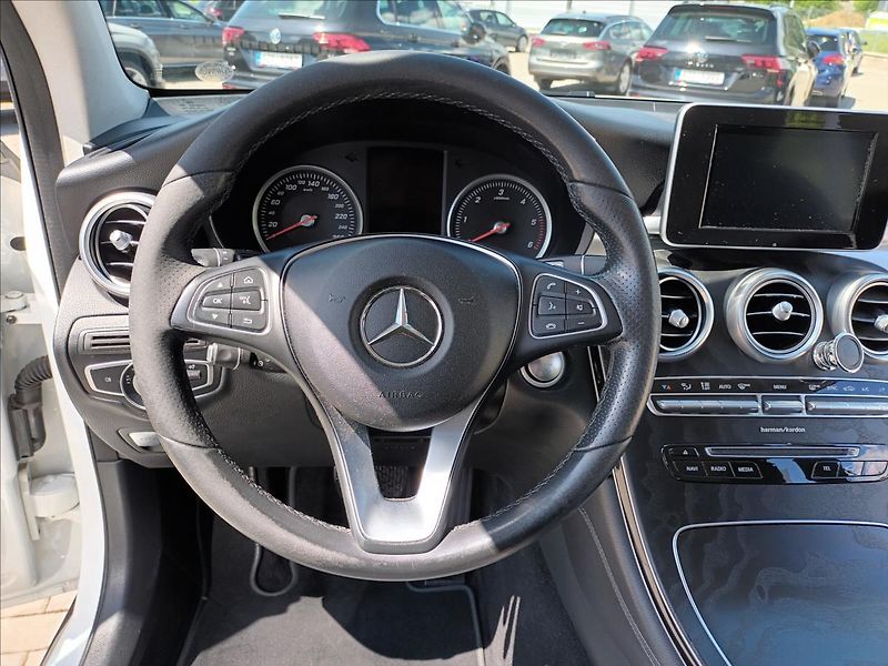 Mercedes-Benz GLC 2,1 220D,ČR,1MAJ,KŮŽE,TZ,NAVI, - fotka 11 z 44