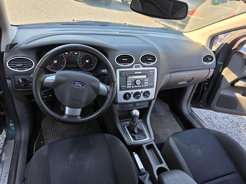 Ford Focus 1.8 TDCI 85KW  - fotka 12 z 20