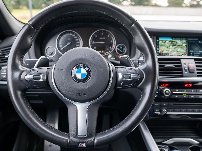 BMW X3 xDrive20d (F25) Model M Sport - fotka 8 z 26