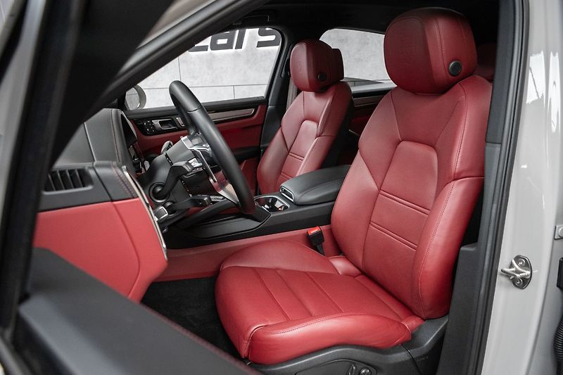 Porsche Cayenne S 2.9 V6 PLATINUM EDITION*DPH* - fotka 10 z 48