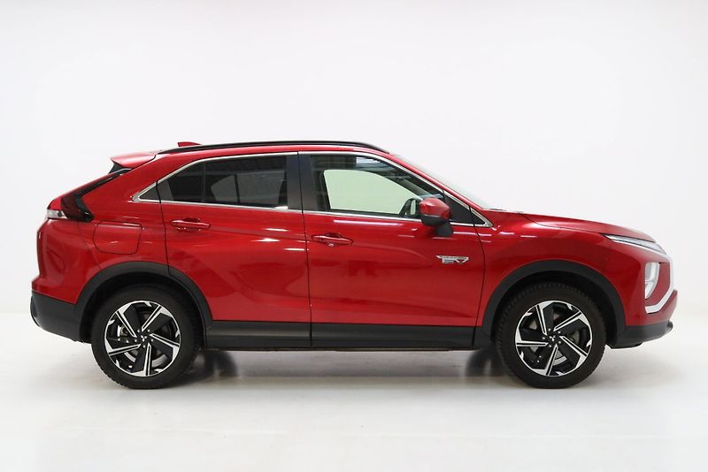 Mitsubishi Eclipse Cross (2022) 2.4i PHEV,4x4, nové ČR 1.maj. - fotka 5 z 30