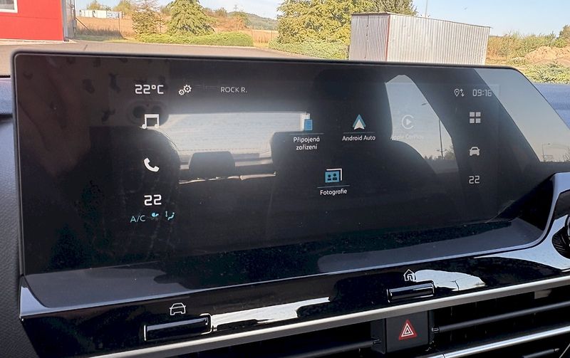 Citroën C4 (2024) X Plus 1,2 PureTech EAT8 - fotka 14 z 27