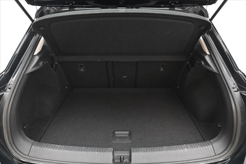 Volkswagen T-Roc 2,0 TDI 110kW Clever Navi Záru - fotka 10 z 30