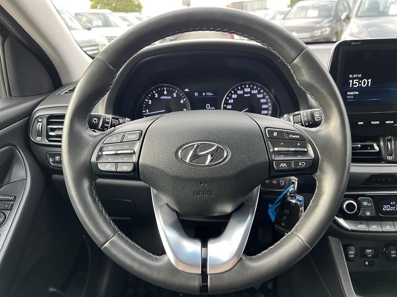 Hyundai i30 1.5T-GDi KAMERA PŮVOD ČR 1.MAJ - fotka 15 z 47