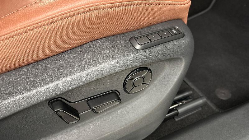 Škoda Kodiaq 2.0 TDI DSG 4x4 Exclusive Sele - fotka 23 z 35