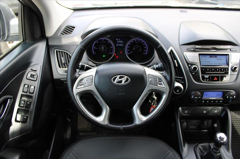 Hyundai ix35 1,7 CRDi  NOVÉ V ČR,VÝHŘEVY - fotka 10 z 26
