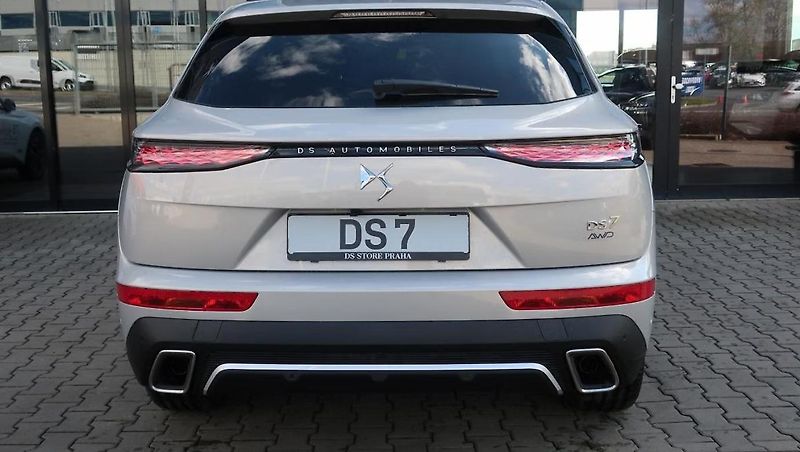DS Automobiles DS7 (2025) EDITION FRANCE PLUG-IN HYBRID - fotka 13 z 14