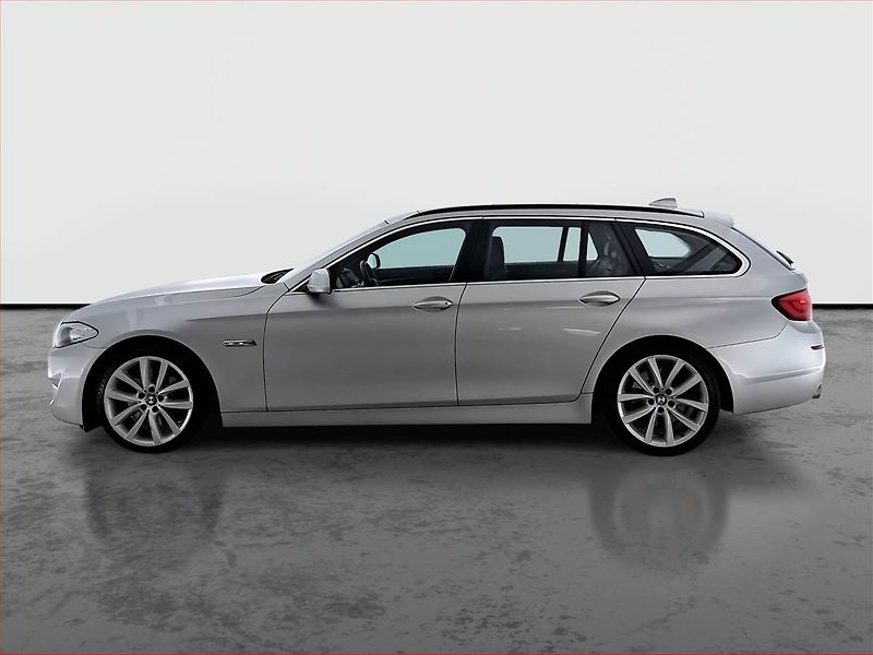 BMW Řada 5 (2012) 525d, Automat, Navi, Xenony - fotka 3 z 26
