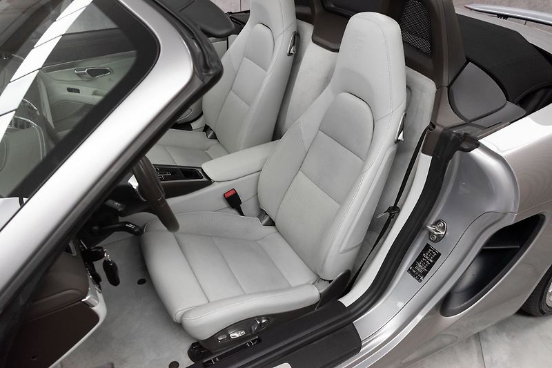 Porsche Boxster 981 2.7 195kW PDK *BOSE*ČR* - fotka 15 z 46