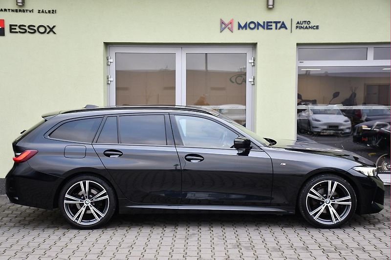 BMW Řada 3 320d xDrive M-SPORT   - fotka 8 z 64