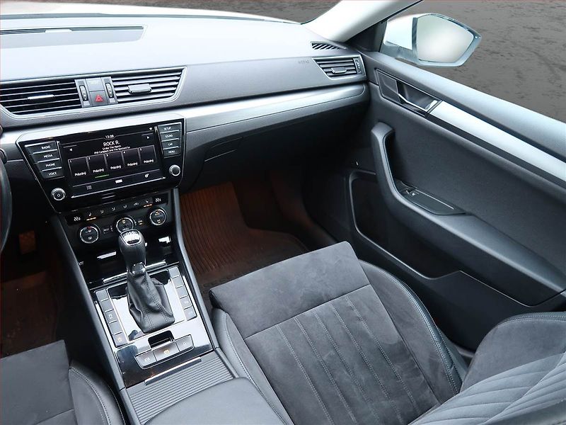 Škoda Superb (2016) Style 2.0 TDI, 4X4, Automat - fotka 8 z 23