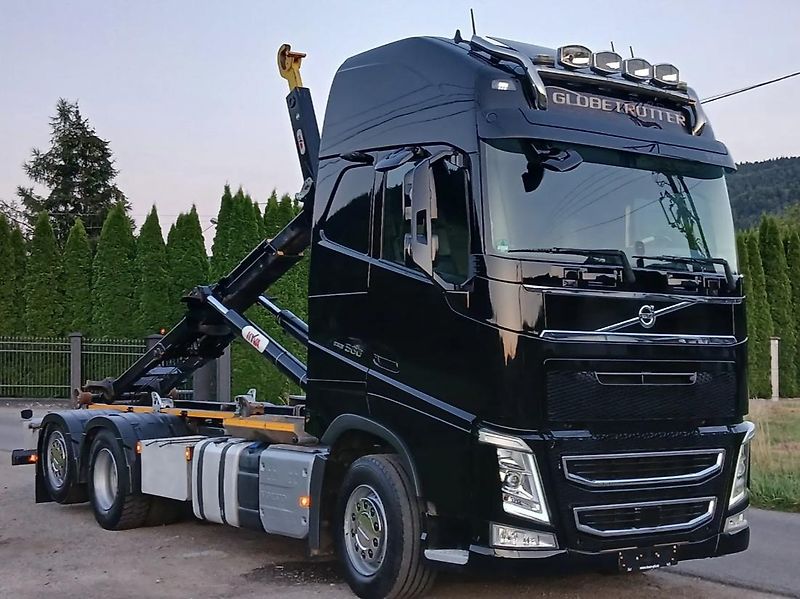 Volvo FH (2018) 500 6x2 JNK EURO 6 - fotka 2 z 12