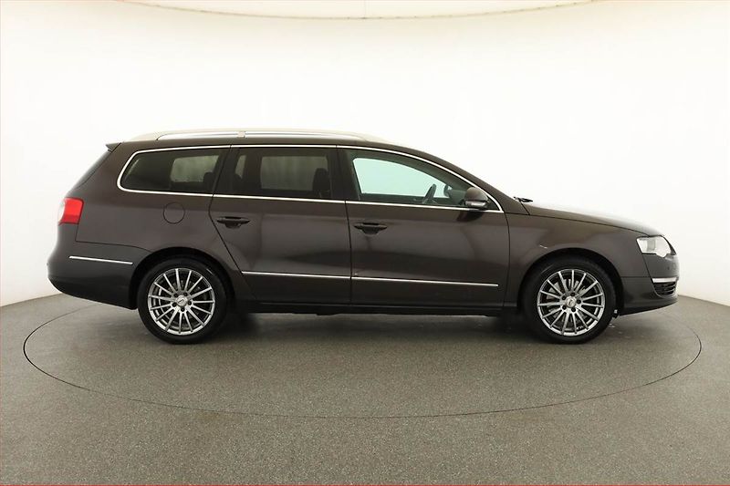 Volkswagen Passat (2008) Business 2.0 TDI, po STK - fotka 6 z 13