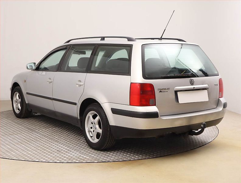 Volkswagen Passat (1998) 1.9 TDI, nová STK, Tažné - fotka 4 z 16