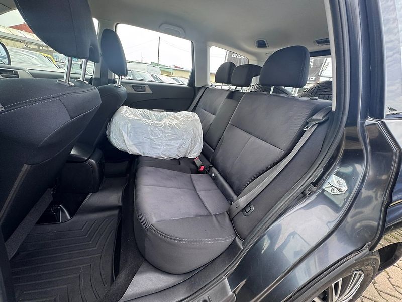 Subaru Forester (2009) 4X4 2,0i 110KW 2. MAJ KM TAŽNÉ - fotka 35 z 50