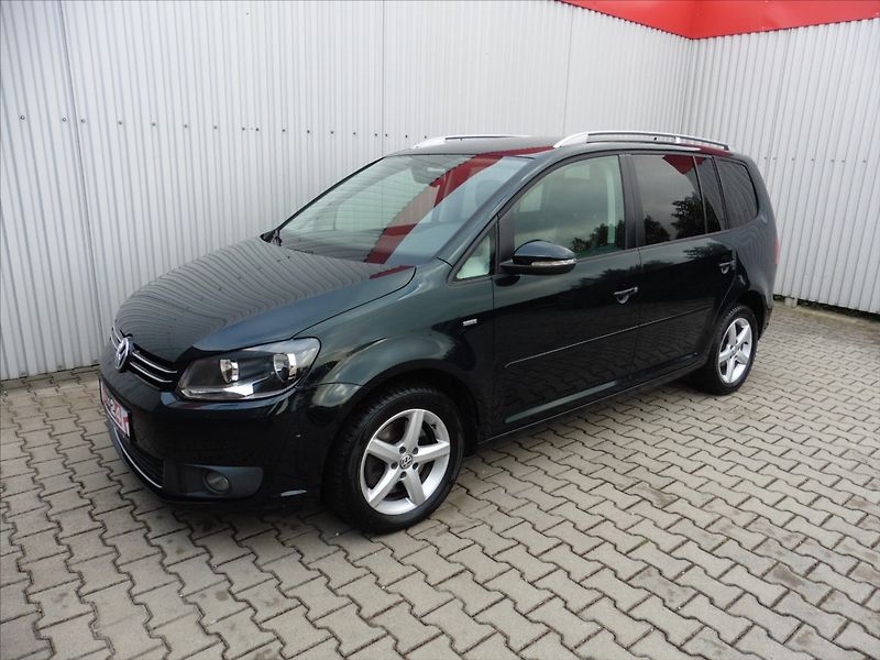 Volkswagen Touran 2,0 TDI Life, 7.míst, Vyhř.sed - fotka 1 z 15