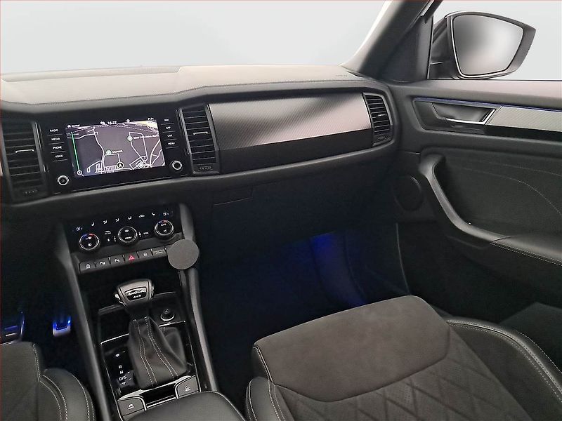 Škoda Kodiaq (2023) 2.0 TDI - fotka 8 z 23