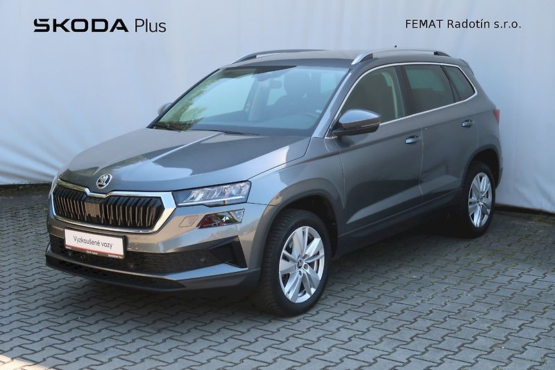 Škoda Karoq (2025) Top Selection 1.5 TSI 110 kW D - fotka 1 z 28