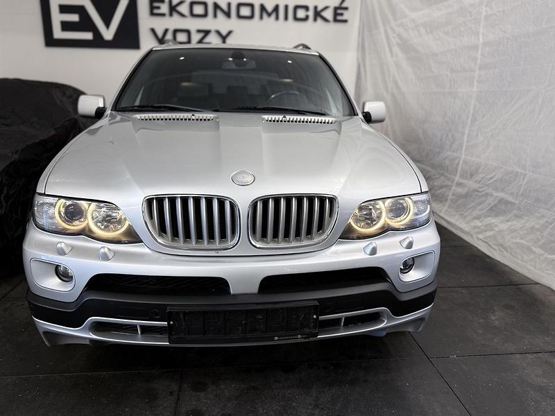 BMW X5 (2005) 4.8 IS V8,JEDINEČNÁ MOTORIZACE - fotka 33 z 33