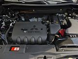 Mitsubishi Outlander (2021) 2.0 Mivec Diamant 2WD Kamera - náhled 32