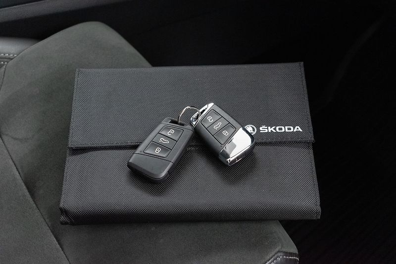 Škoda Kodiaq 2.0 TDI 4x4*STYLE+ REZERVACE - fotka 39 z 47