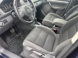 Volkswagen Touran (2013) 2.0TDI, 103kW. DSG, 7míst - náhled 9
