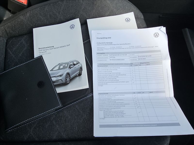 Volkswagen Golf 8 2,0TDi 110KW DSG STYLE - fotka 36 z 41