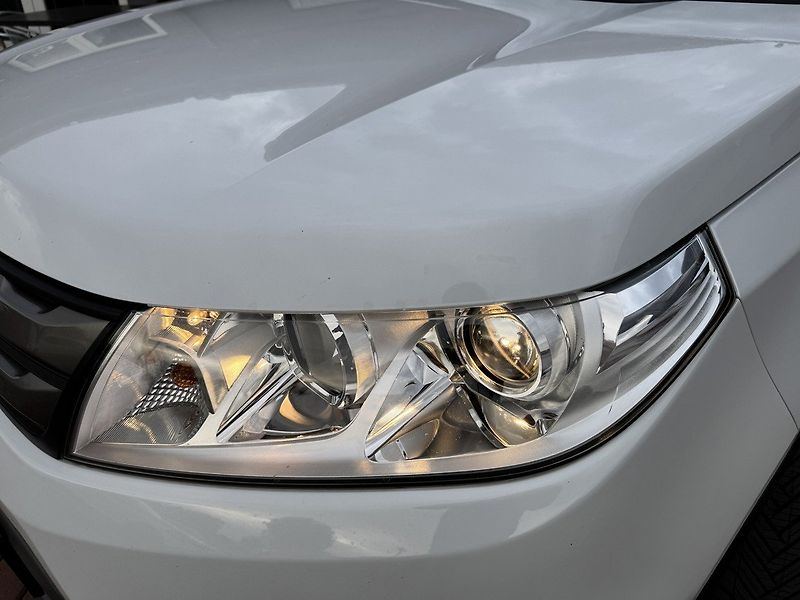 Suzuki Vitara (2017) 1.6iVVT Navi Digi Klima Kamera - fotka 36 z 50
