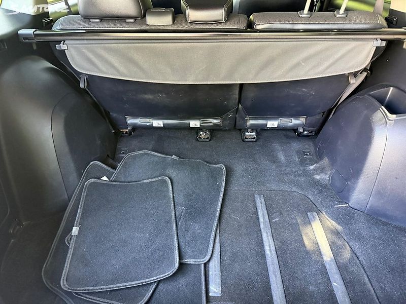 Mitsubishi Outlander (2010) 2.2 DI-D, 130kw 4x4 - fotka 11 z 19