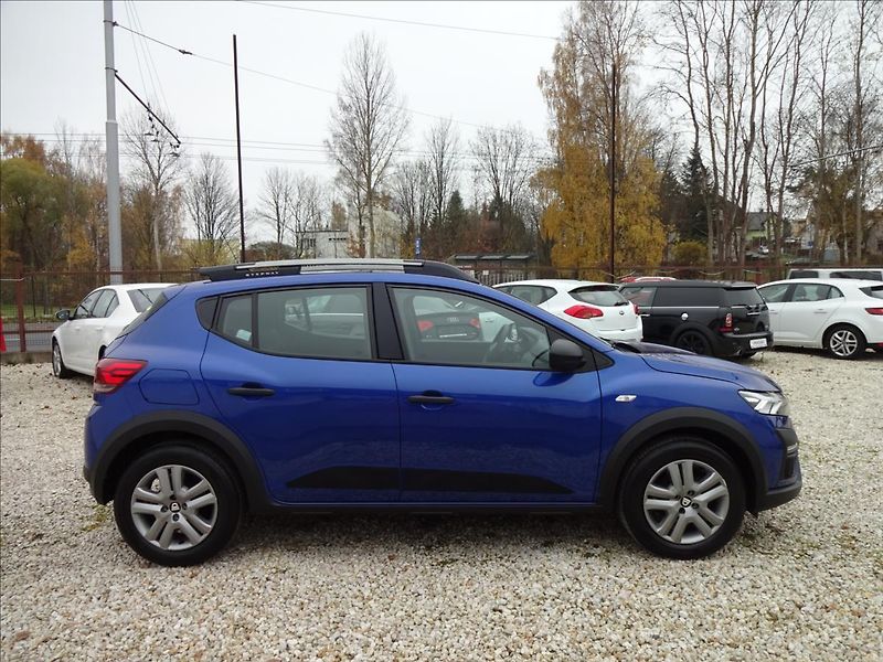Dacia Sandero 1,0 TCe STEPWAY - fotka 8 z 46