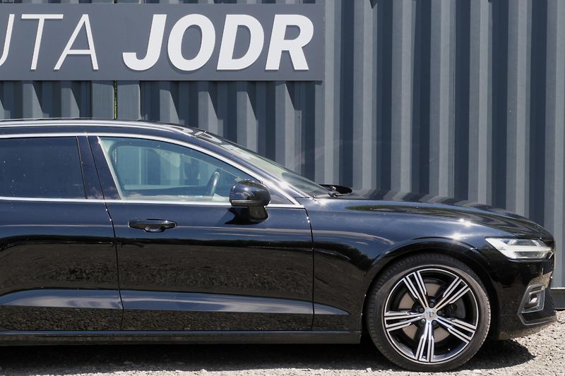 Volvo V60 T6 AWD, Polestar, H/K, Tažné - fotka 10 z 36