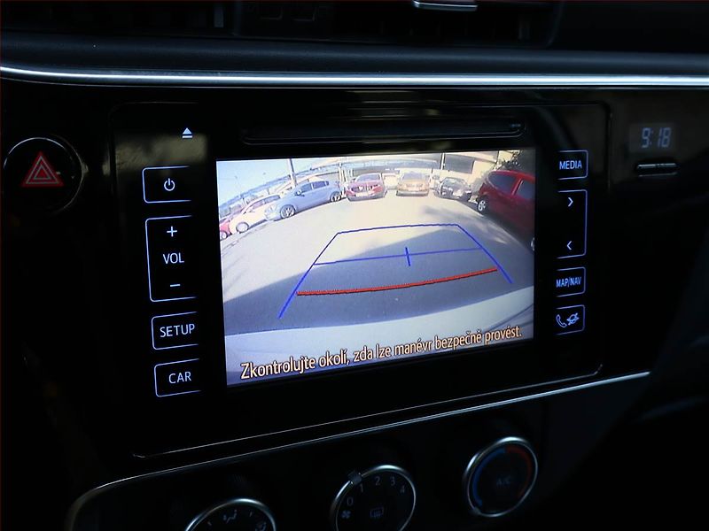 Toyota Corolla (2019) 1.6 Valvematic, ČR,1.maj - fotka 14 z 17